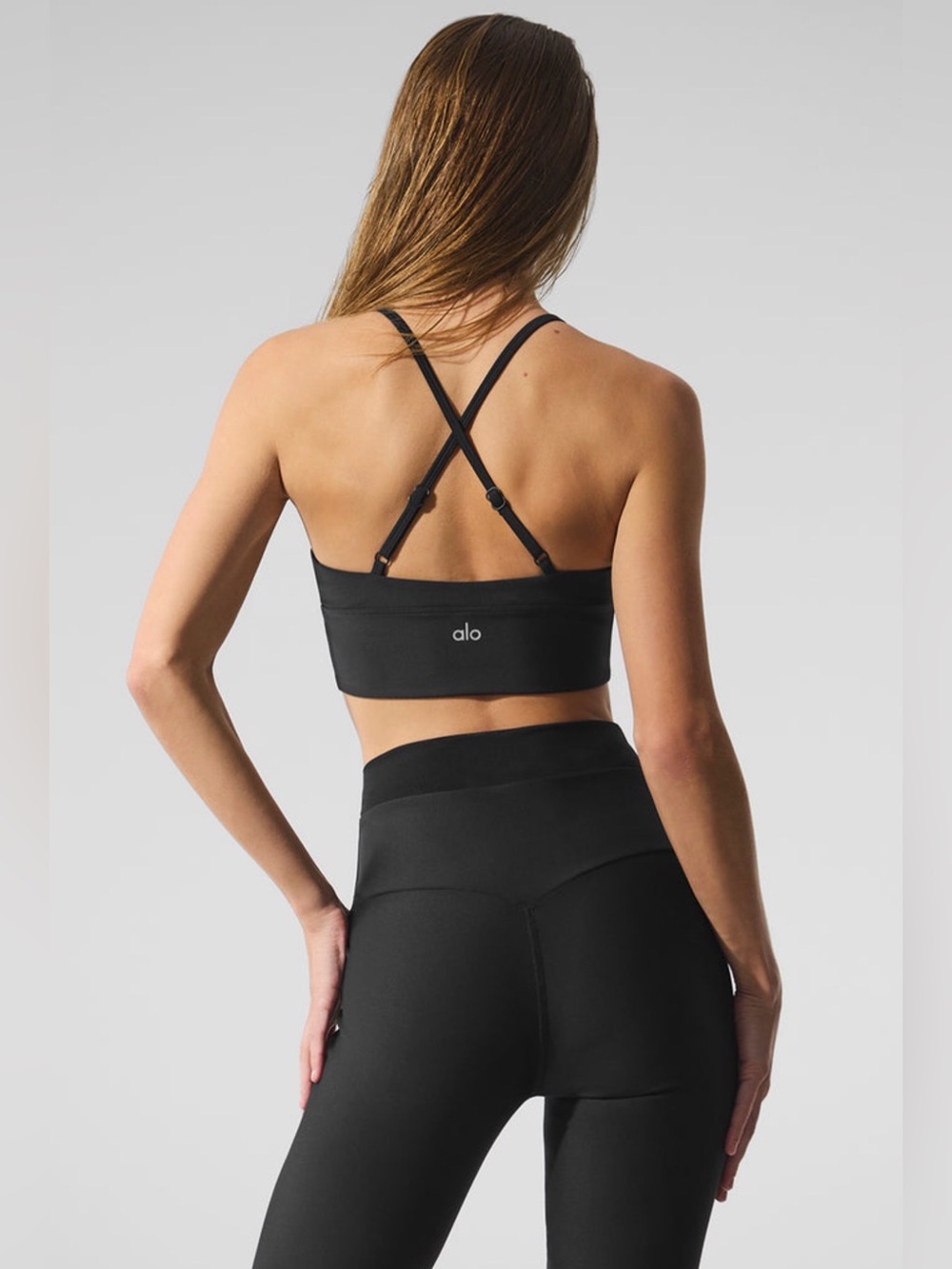 Alo Yoga SET Black Airlift Divine Bra S $78 + Airlift Highlight Legging M $144